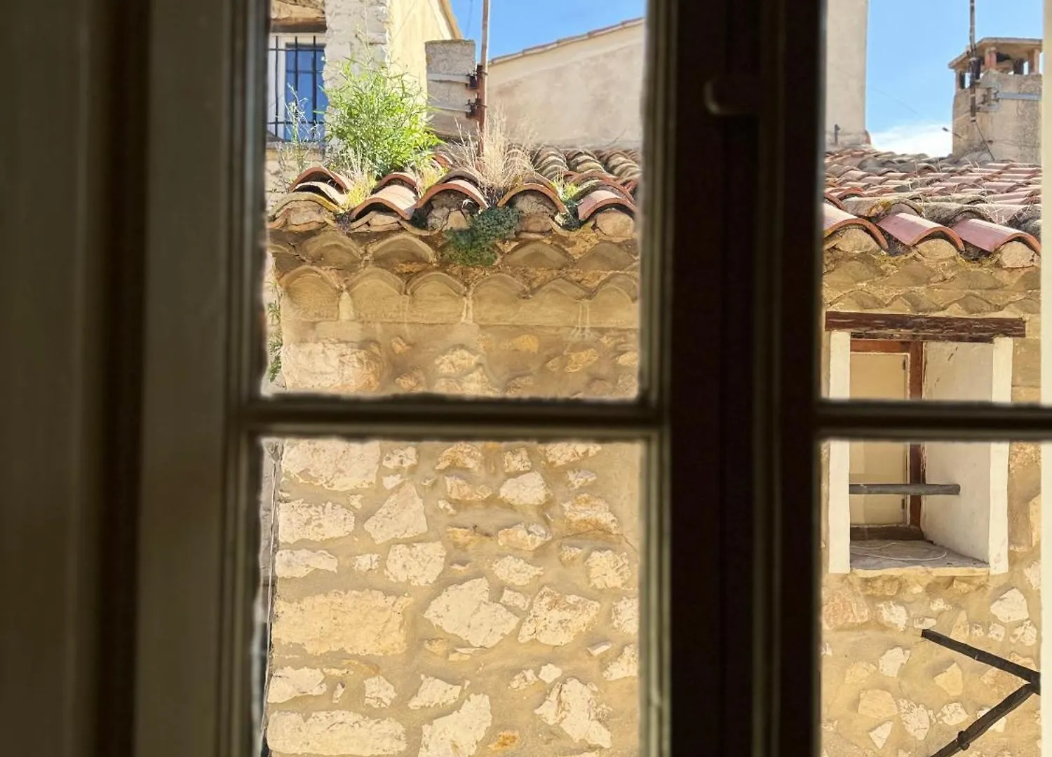 Les Terrasses De Ventabren Bed & Breakfast