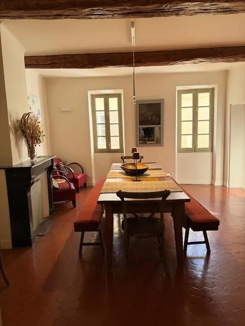 Les Terrasses De Ventabren Bed & Breakfast