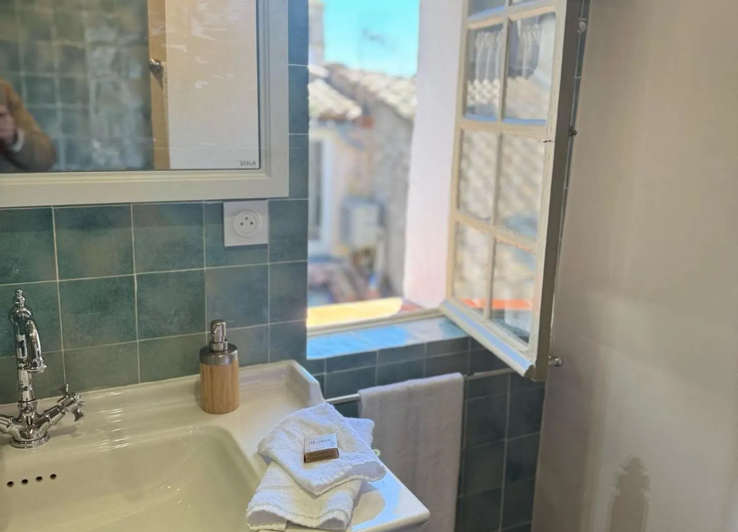 Bed and Breakfast Les Terrasses De Ventabren 0*,  Francia